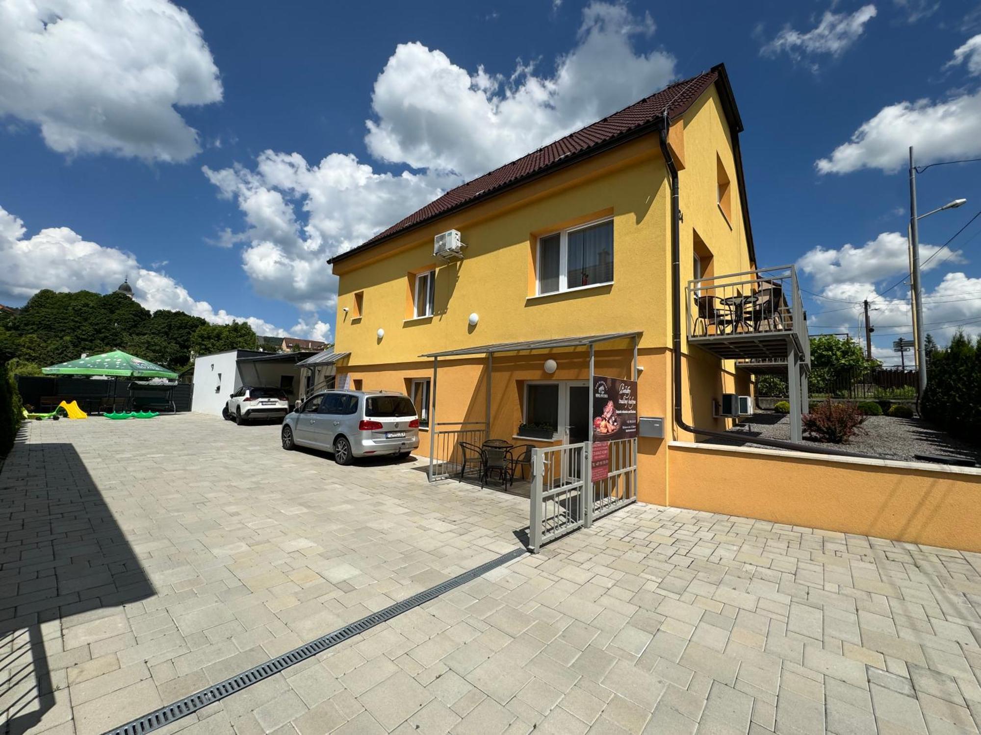 Apartmany Hujer 2 Bojnice Exterior foto